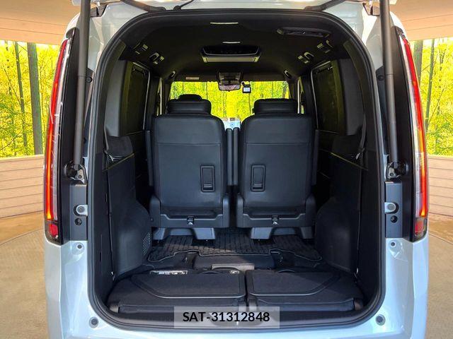 Honda STEP WGN 2023-09 8629074-12