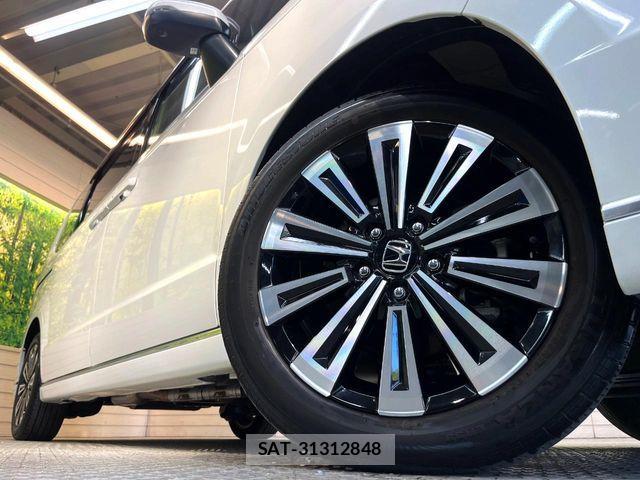 Honda STEP WGN 2023-09 8629074-14