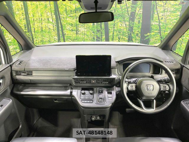 Honda STEP WGN 2024-04 8629077-1