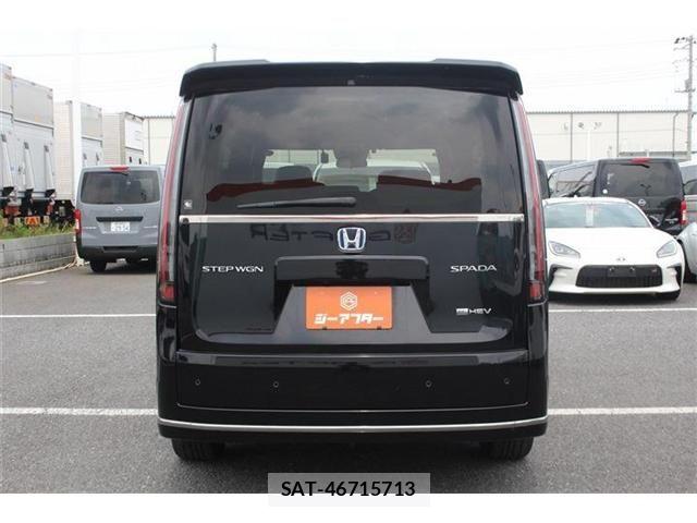 Honda STEP WGN 2022-11 8629084-12