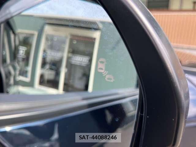 Honda STEP WGN 2023-12 8629086-29