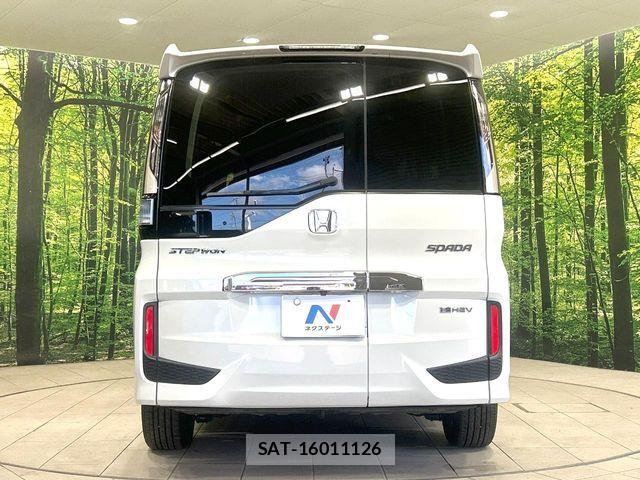 Honda STEP WGN 2021-03 8629085-16