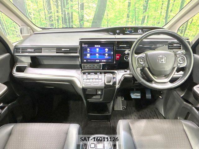 Honda STEP WGN 2021-03 8629085-7