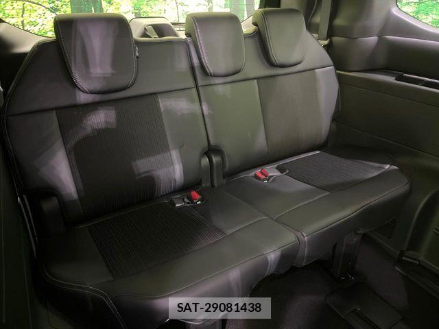 Honda STEP WGN 2025-12 8661738-10