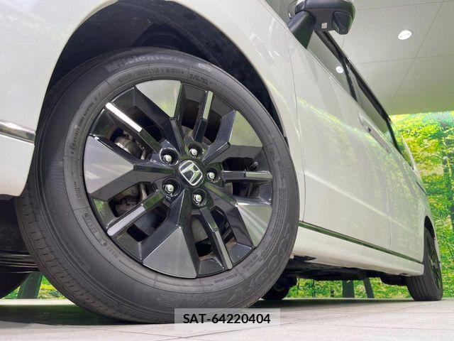 Honda STEP WGN 2023-02 8661741-13