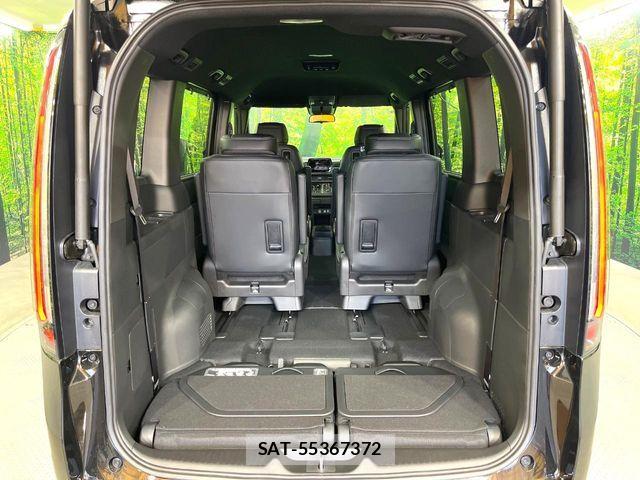Honda STEP WGN 2026-08 8661739-11