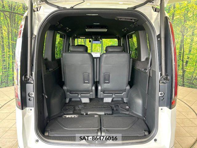 Honda STEP WGN 2023-10 8661737-10