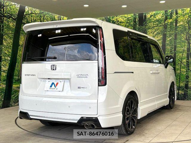Honda STEP WGN 2023-10 8661737-17