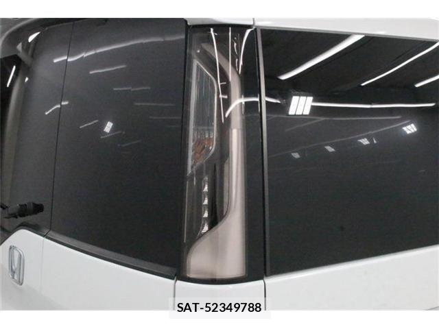 Honda STEP WGN 2020-02 8686647-16