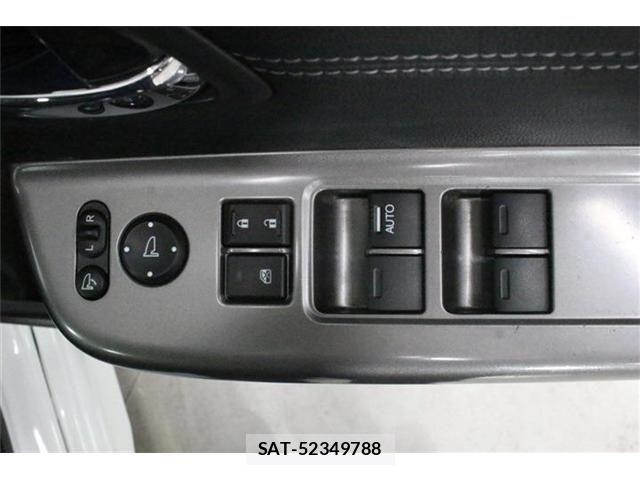 Honda STEP WGN 2020-02 8686647-27
