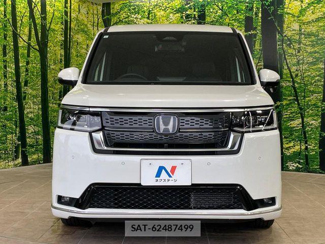 Honda STEP WGN 2023-09 8686644-14