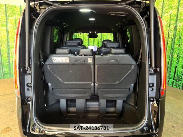 Honda STEP WGN 2024-02 8746037-12