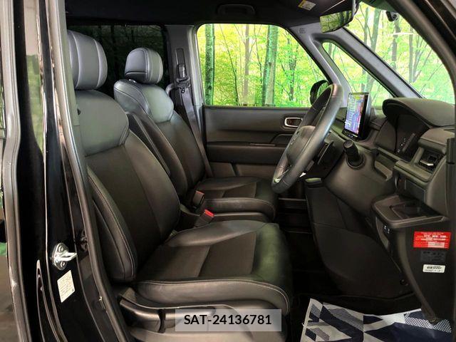 Honda STEP WGN 2024-02 8746037-13