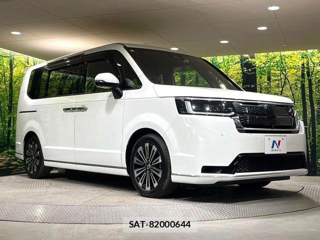 Honda STEP WGN 2023-12 8746034-16