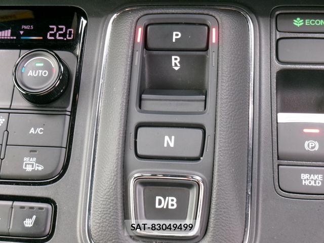 Honda STEP WGN 2022-05 8746041-14