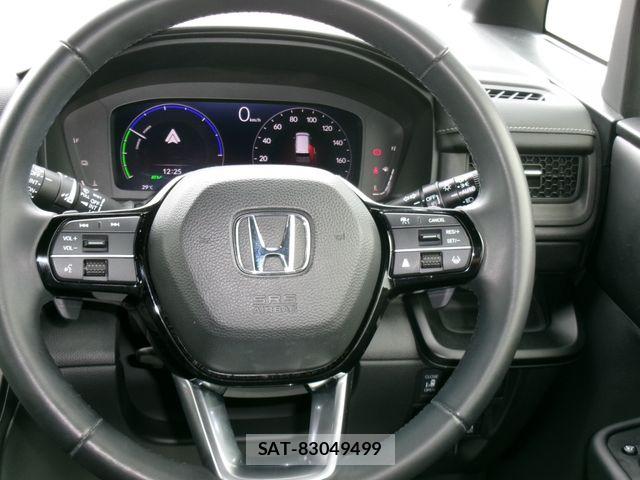 Honda STEP WGN 2022-05 8746041-23