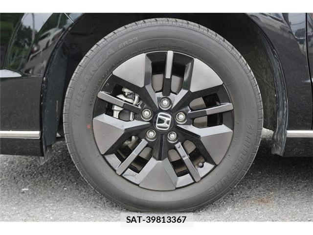 Honda STEP WGN 2022-12 8746039-29