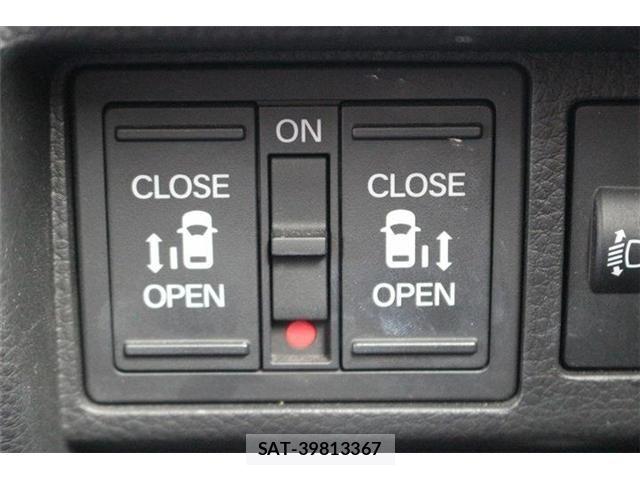 Honda STEP WGN 2022-12 8746039-3