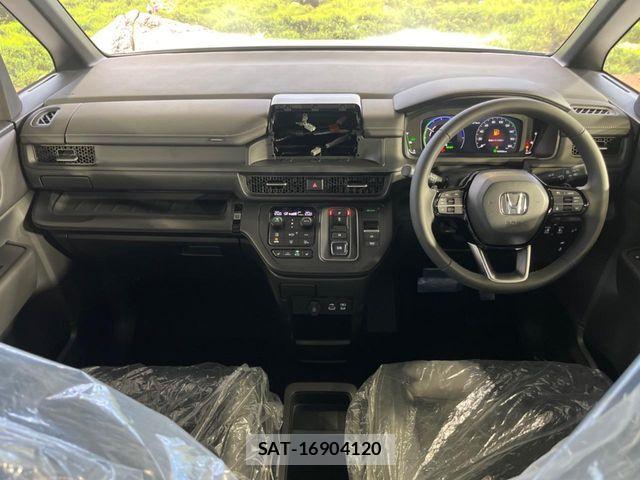 Honda STEP WGN 2026-08 8746033-2