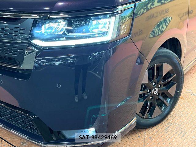 Honda STEP WGN 2023-09 8782163-13