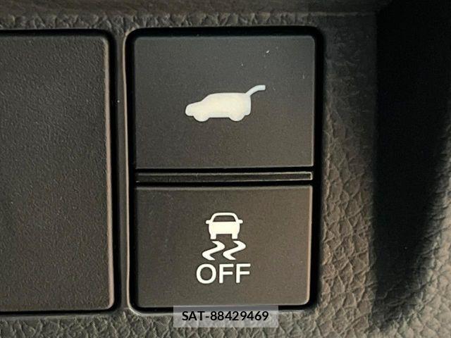 Honda STEP WGN 2023-09 8782163-6