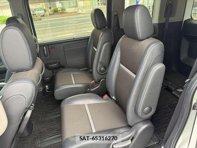 Honda STEP WGN 2021-07 8782166-11