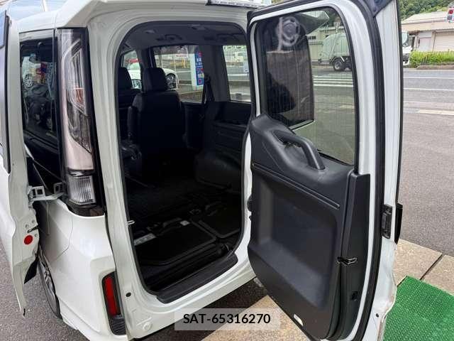 Honda STEP WGN 2021-07 8782166-13