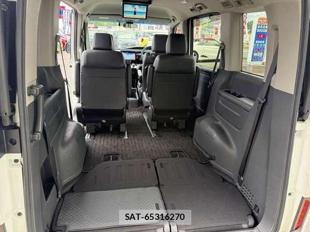 Honda STEP WGN 2021-07 8782166-14