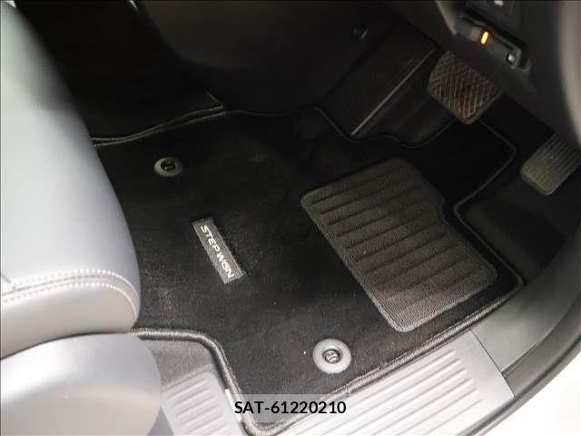 Honda STEP WGN 2026-04 8782165-10