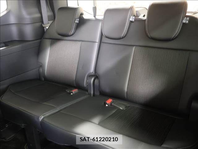 Honda STEP WGN 2026-04 8782165-12