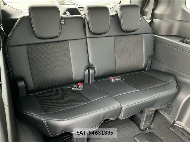 Honda STEP WGN 2026-08 8782152-22