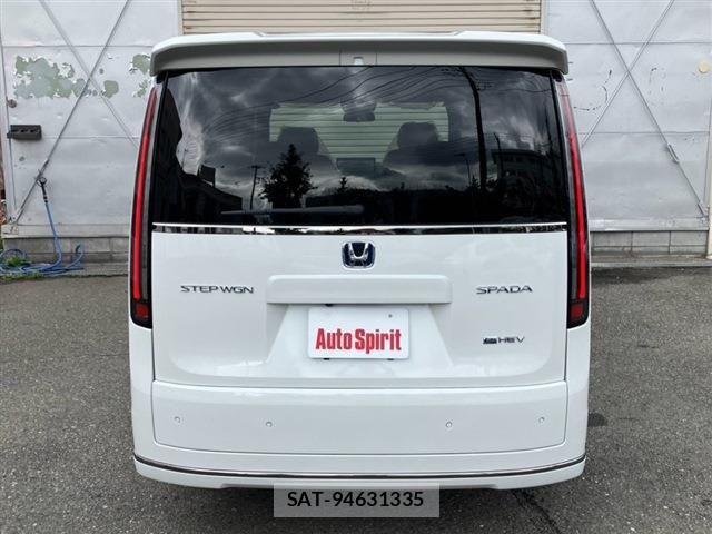 Honda STEP WGN 2026-08 8782152-5