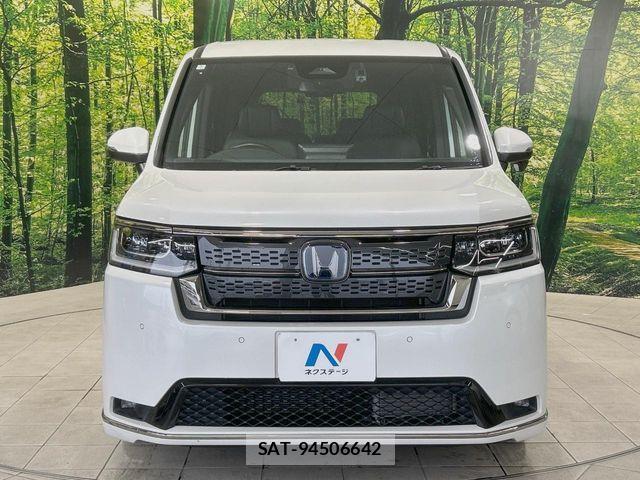 Honda STEP WGN 2024-03 8782162-14