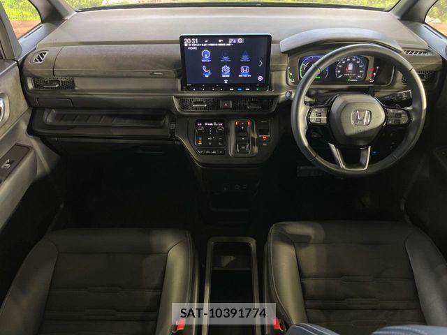 Honda STEP WGN 2024-03 8797578-2