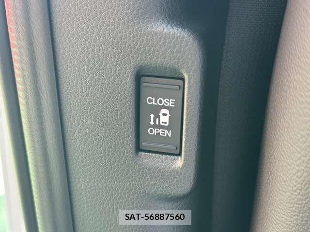 Honda STEP WGN 2026-04 8797579-12