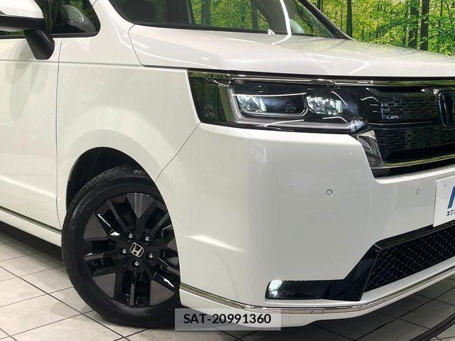 Honda STEP WGN 2024-04 8831775-12