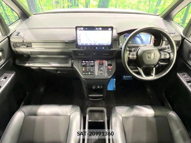 Honda STEP WGN 2024-04 8831775-1