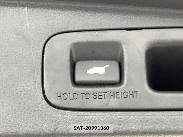 Honda STEP WGN 2024-04 8831775-6