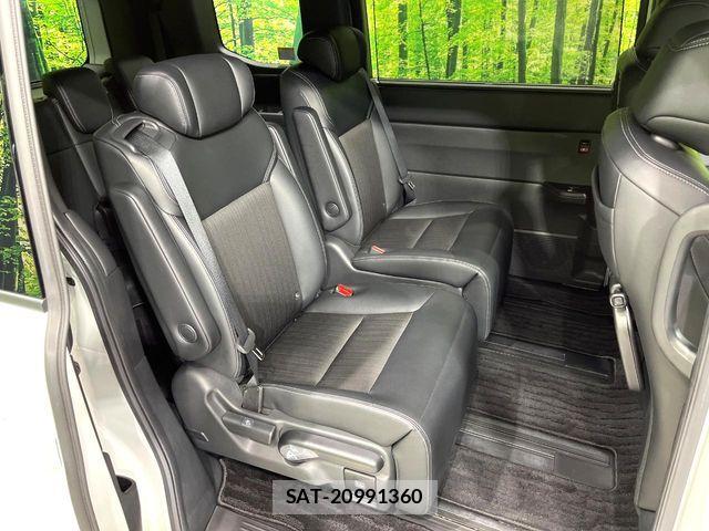 Honda STEP WGN 2024-04 8831775-8