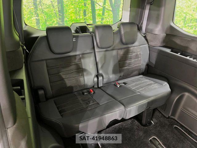Honda STEP WGN 2023-11 8831766-10