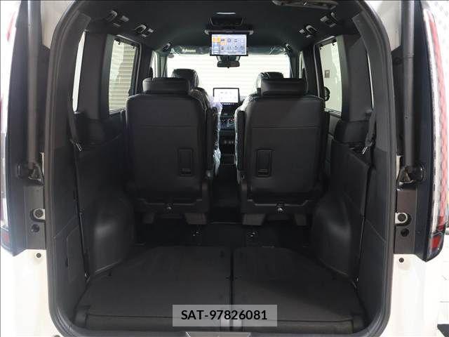 Honda STEP WGN 2026-07 8831767-19