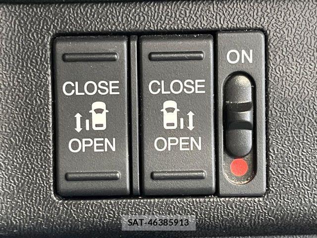 Honda STEP WGN 2018-05 8831780-4