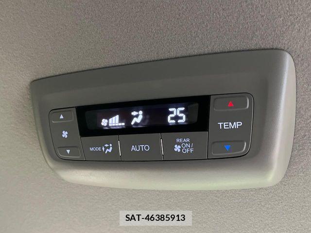 Honda STEP WGN 2018-05 8831780-5