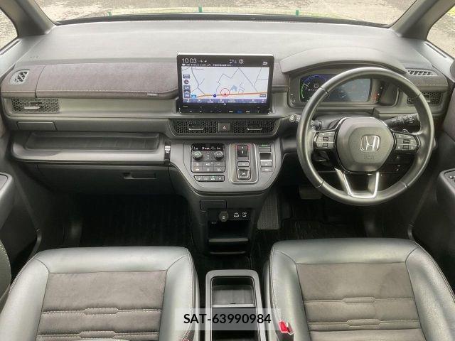 Honda STEP WGN 2023-12 8831774-1