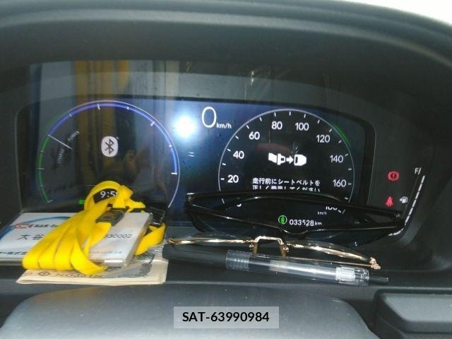 Honda STEP WGN 2023-12 8831774-29