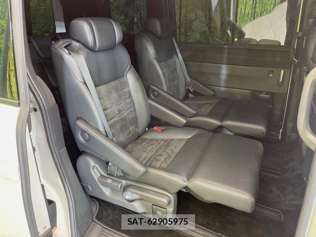 Honda STEP WGN 2024-06 8850726-8