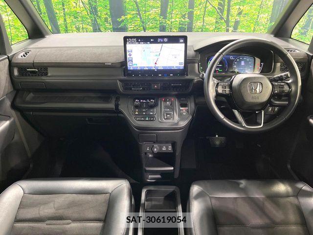 Honda STEP WGN 2023-12 8849809-1