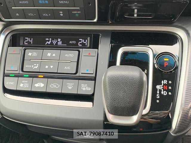 Honda STEP WGN 2022-01 8850735-21