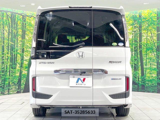 Honda STEP WGN 2018-02 8850732-15