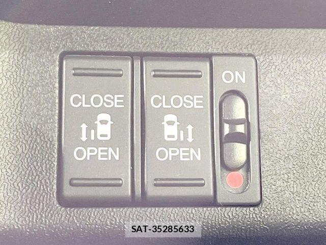 Honda STEP WGN 2018-02 8850732-5